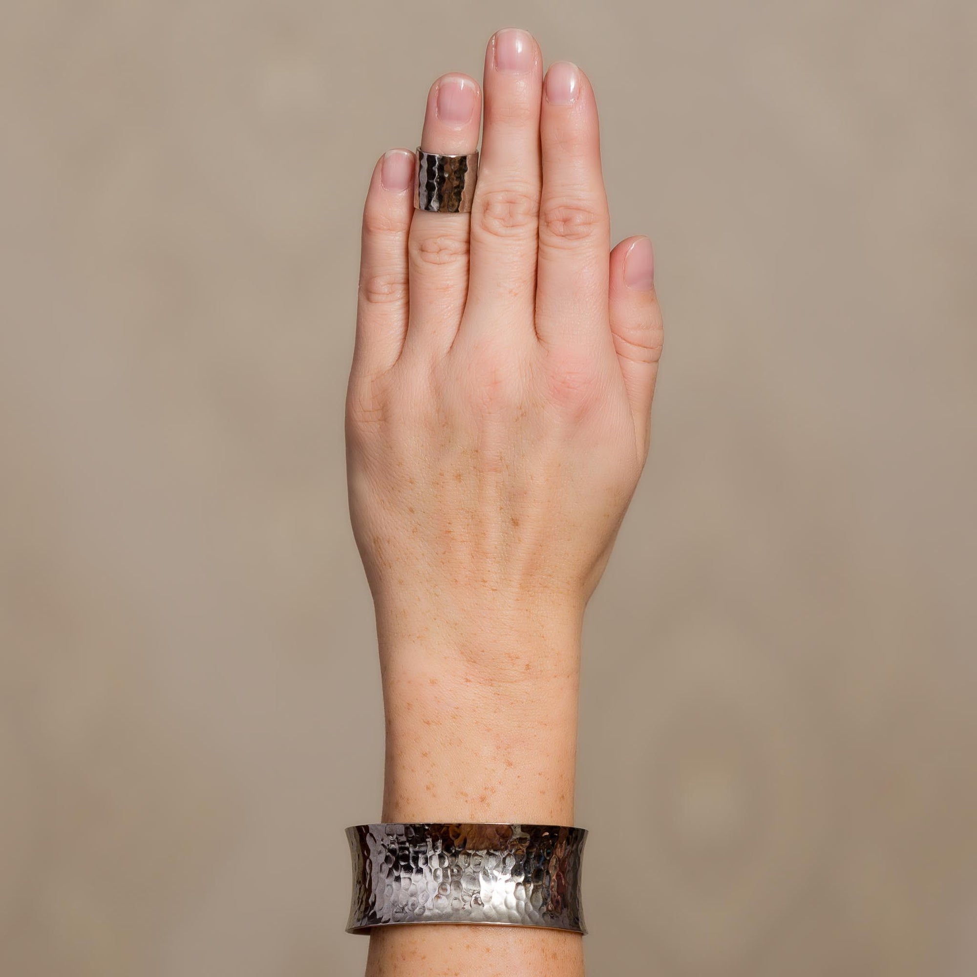 Wide Hammered Ring Band in silver finish size 4 | Modern boho jewelry | Criscara