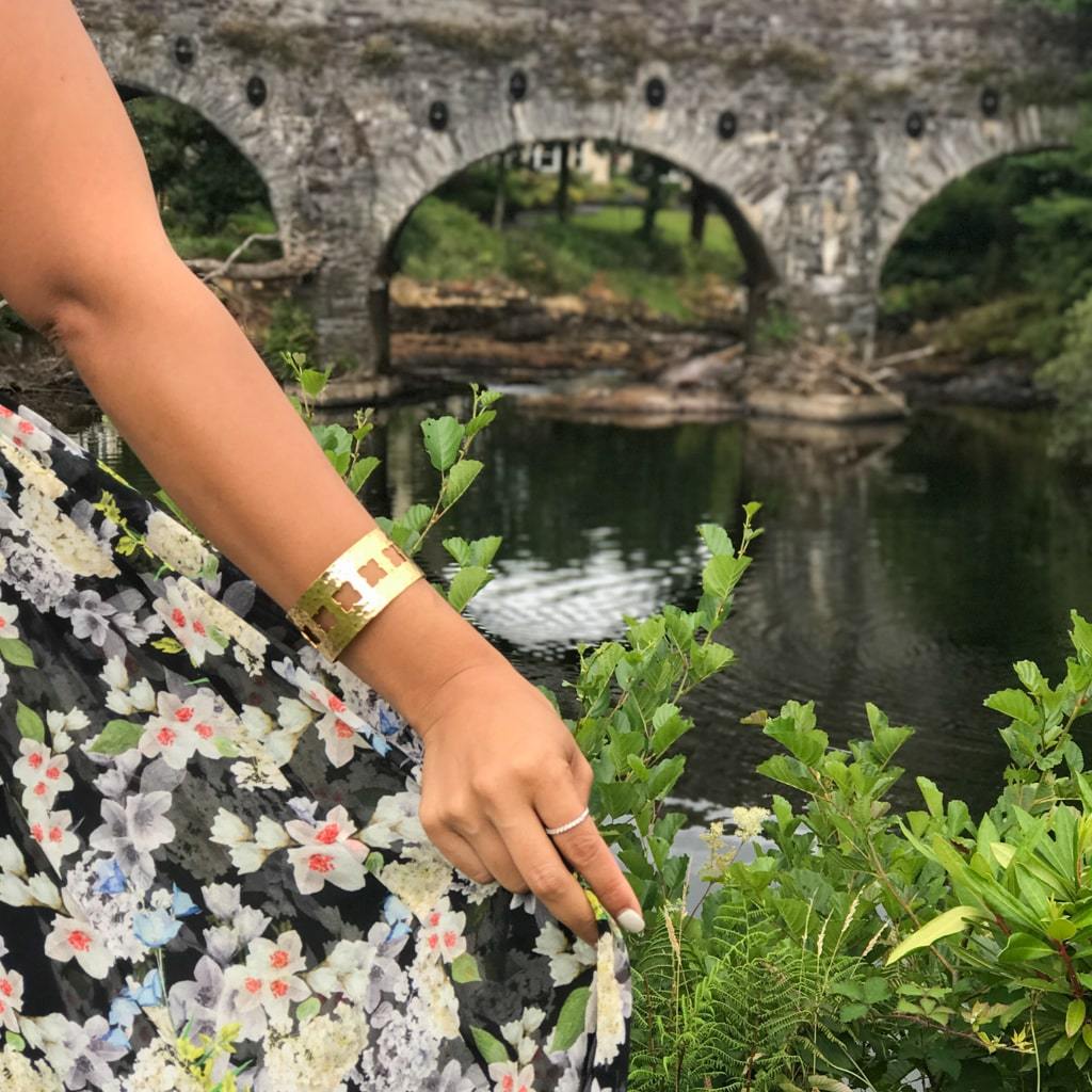 MOROCCAN DREAM Hammered Cuff